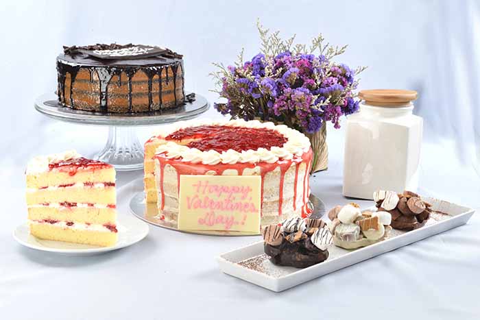 Sweets for your Sweet - Cravings Naked Strawberry   Shortcake,Naked Chocolate Caramel Cake and Heart-shaped S_mores