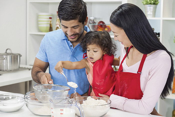 Family baking