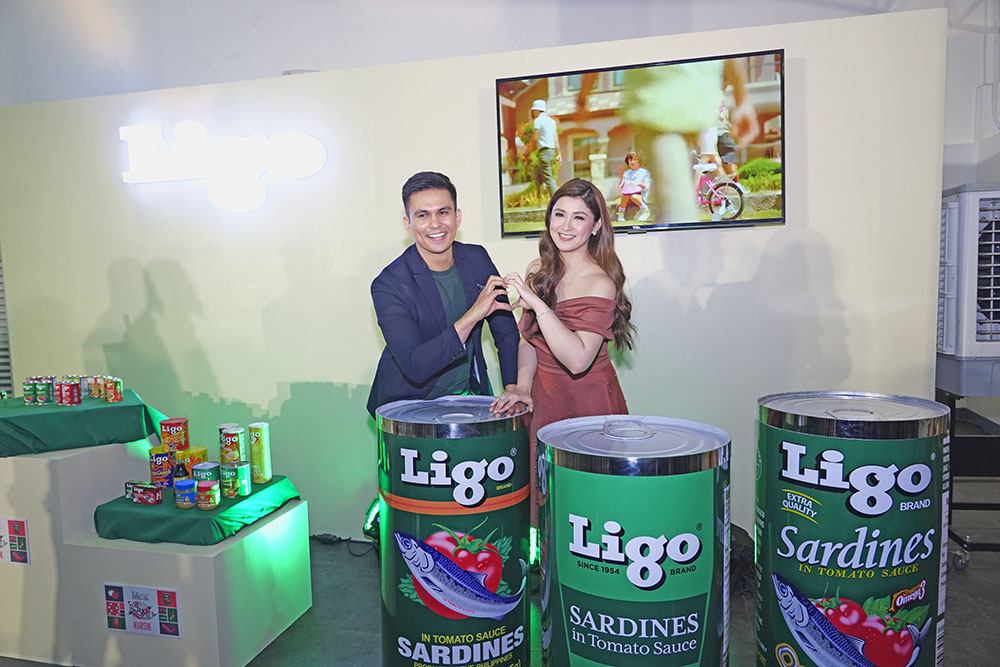 Ligo officially reveals its new brand endorser Carla Abellana (left) who perfectly matches Tom Rodriguez.