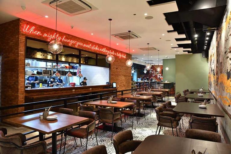 Town’s Super Steak opens in Bonifacio Global City with the best