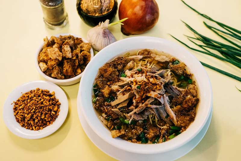 Enjoy a century of great taste with Inggo’s Original Lapaz Batchoy Since 1920, the first ‘batchoyan’ in Iloilo City, founded by Domingo Lozada. The homemade chicharon adds to its unique flavor.