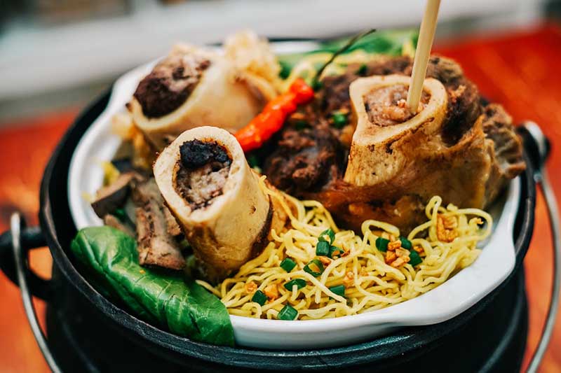 Imagine batchoy and bulalo flavors go together, with all the richness of the broth of two heritage dishes joined into one bowl by Sabor Ilonggo.