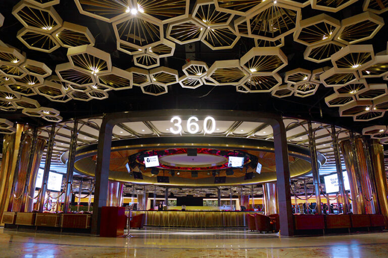 RESORTS WORLD MANILA THE FIRST PREMIER INTEGRATED RESORT IN THE COUNTRY